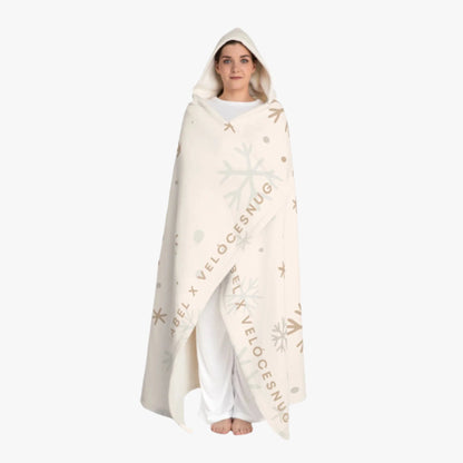 SNOWFLAKES PL X VELOCESNUG CAR HOODED BLANKET